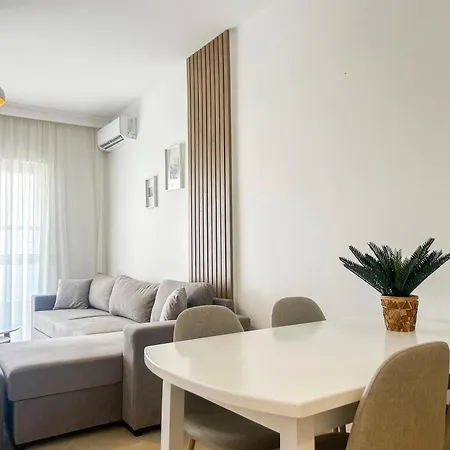 Gloria Superior 827 Apartment *