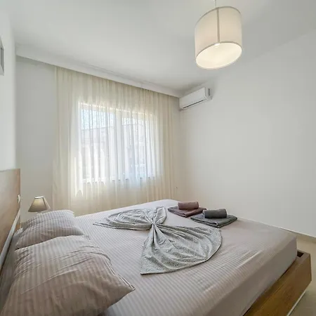 Gloria Superior 827 Apartment Golem (Tirana)