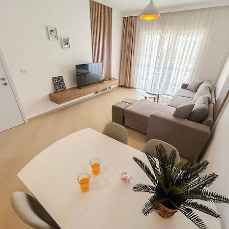Gloria Superior 827 Apartment *